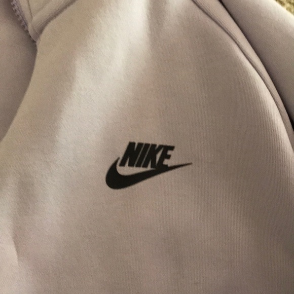Nike Jacket - Picture 2 of 3